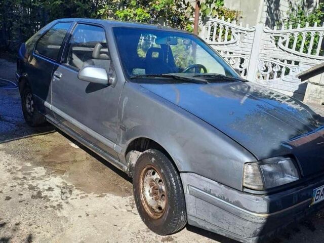 Серый Рено 19, объемом двигателя 1.4 л и пробегом 367 тыс. км за 1441 $, фото 1 на Automoto.ua