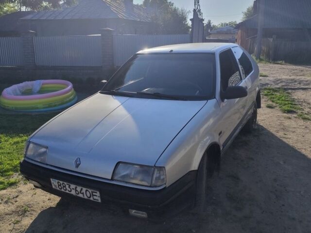 Сірий Рено 19, об'ємом двигуна 0 л та пробігом 3 тис. км за 650 $, фото 3 на Automoto.ua