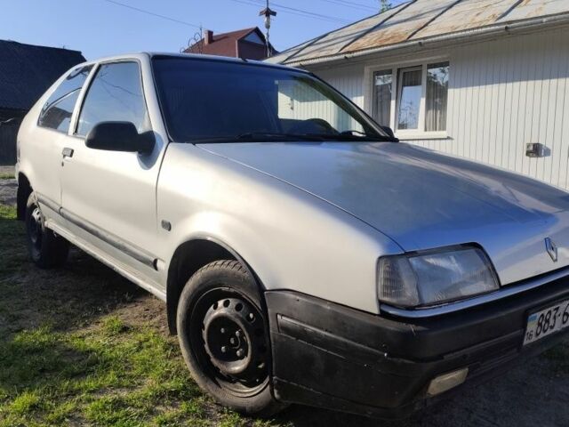 Сірий Рено 19, об'ємом двигуна 0 л та пробігом 3 тис. км за 650 $, фото 1 на Automoto.ua