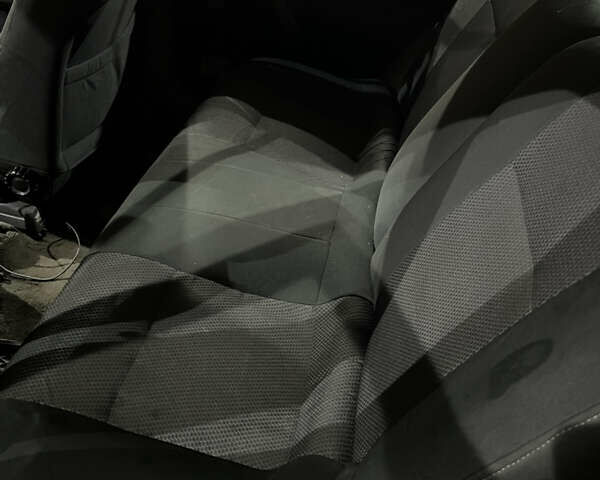 Сірий Рено 19, об'ємом двигуна 1.7 л та пробігом 62 тис. км за 1200 $, фото 13 на Automoto.ua