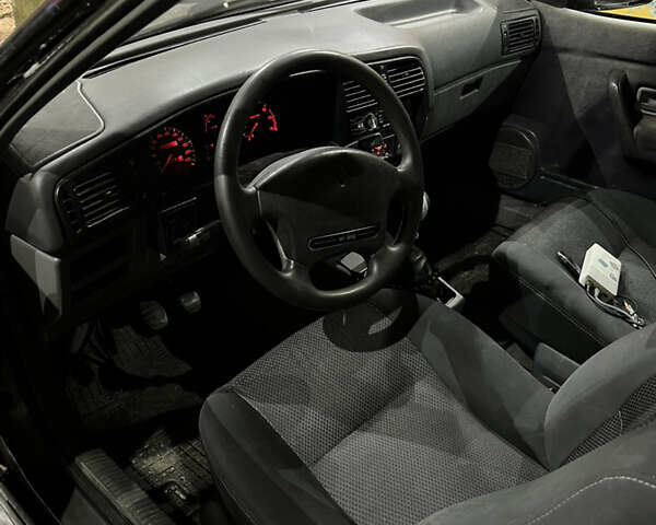 Сірий Рено 19, об'ємом двигуна 1.7 л та пробігом 62 тис. км за 1200 $, фото 15 на Automoto.ua