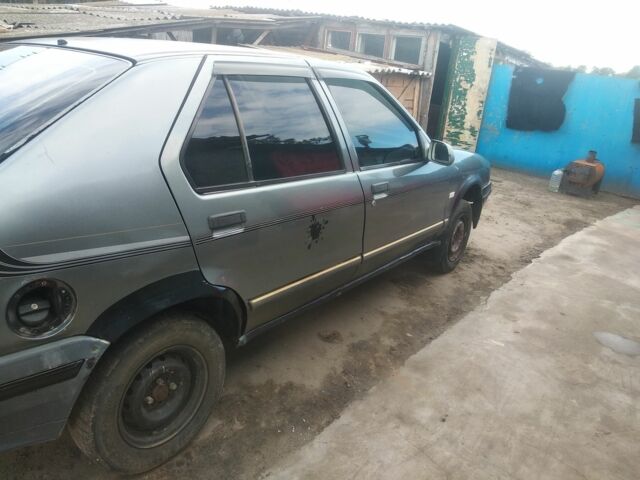 Рено 19 1991 в Чернигове на Automoto.ua Серый Рено 19, объемом двигателя 0 л и пробегом 1 тыс. км за 594 $, фото 1 на Automoto.ua