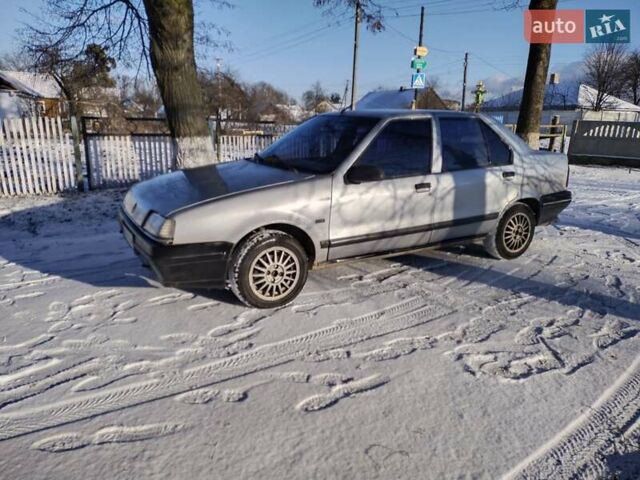 Серый Рено 19, объемом двигателя 1.39 л и пробегом 350 тыс. км за 650 $, фото 2 на Automoto.ua