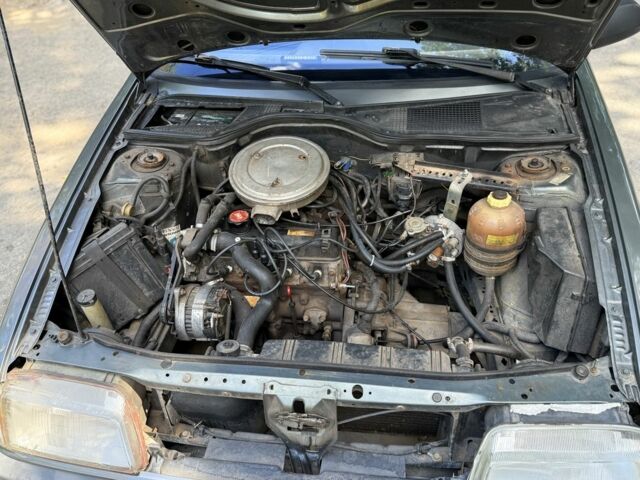 Серый Рено 19, объемом двигателя 1.4 л и пробегом 1 тыс. км за 799 $, фото 4 на Automoto.ua