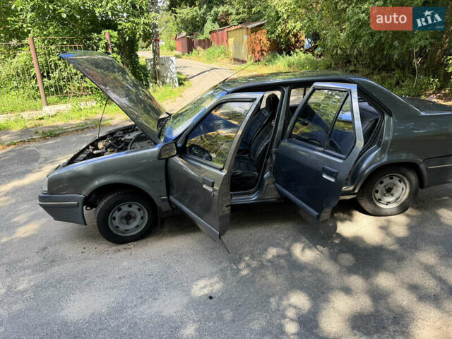 Сірий Рено 19, об'ємом двигуна 1.4 л та пробігом 490 тис. км за 750 $, фото 14 на Automoto.ua