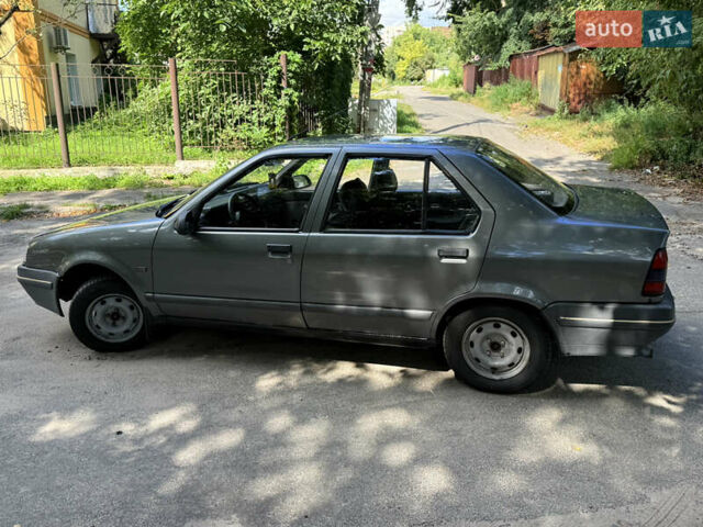 Сірий Рено 19, об'ємом двигуна 1.4 л та пробігом 490 тис. км за 750 $, фото 2 на Automoto.ua