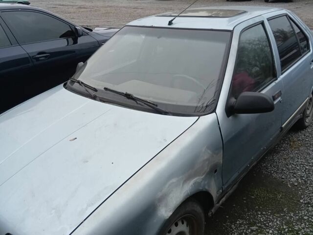 Сірий Рено 19, об'ємом двигуна 1.7 л та пробігом 100 тис. км за 475 $, фото 2 на Automoto.ua