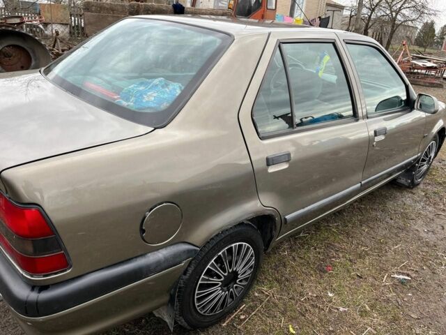 Серый Рено 19, объемом двигателя 1.7 л и пробегом 266 тыс. км за 1650 $, фото 5 на Automoto.ua