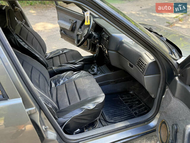 Сірий Рено 19, об'ємом двигуна 1.4 л та пробігом 490 тис. км за 750 $, фото 21 на Automoto.ua