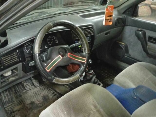 Сірий Рено 19, об'ємом двигуна 1.7 л та пробігом 120 тис. км за 881 $, фото 2 на Automoto.ua