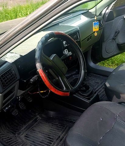 Сірий Рено 19, об'ємом двигуна 1.4 л та пробігом 275 тис. км за 1600 $, фото 6 на Automoto.ua