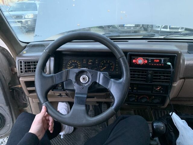 Серый Рено 19, объемом двигателя 1.7 л и пробегом 200 тыс. км за 500 $, фото 2 на Automoto.ua