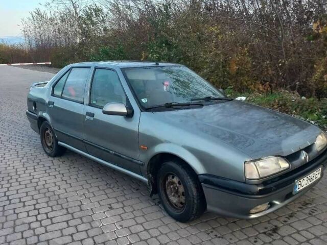 Серый Рено 19, объемом двигателя 1.8 л и пробегом 340 тыс. км за 714 $, фото 1 на Automoto.ua
