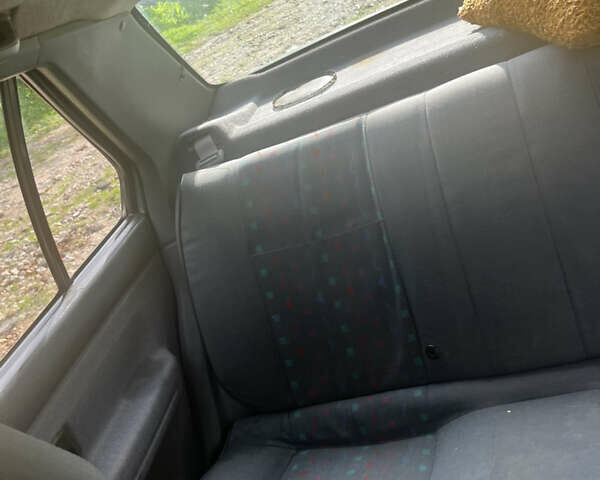 Серый Рено 19, объемом двигателя 1.4 л и пробегом 230 тыс. км за 500 $, фото 14 на Automoto.ua