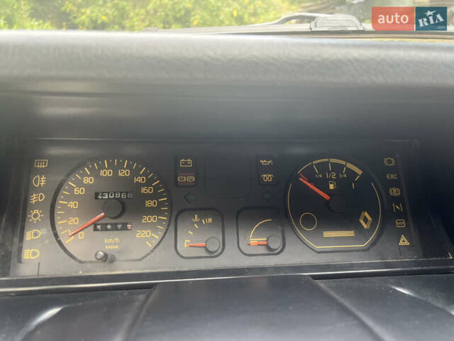 Серый Рено 19, объемом двигателя 1.4 л и пробегом 230 тыс. км за 500 $, фото 8 на Automoto.ua