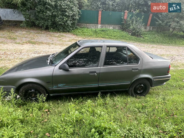 Серый Рено 19, объемом двигателя 1.4 л и пробегом 230 тыс. км за 500 $, фото 5 на Automoto.ua