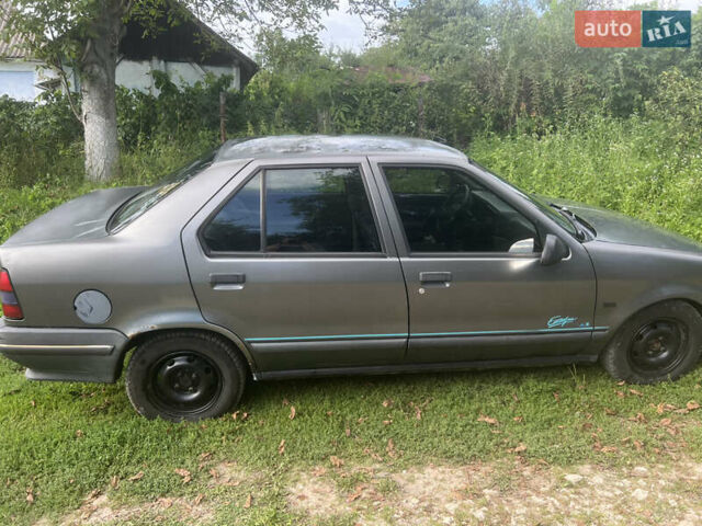 Серый Рено 19, объемом двигателя 1.4 л и пробегом 230 тыс. км за 500 $, фото 9 на Automoto.ua