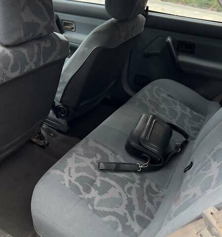 Серый Рено 19, объемом двигателя 1.8 л и пробегом 338 тыс. км за 1000 $, фото 5 на Automoto.ua