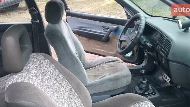 Синий Рено 19, объемом двигателя 1.4 л и пробегом 55 тыс. км за 750 $, фото 13 на Automoto.ua