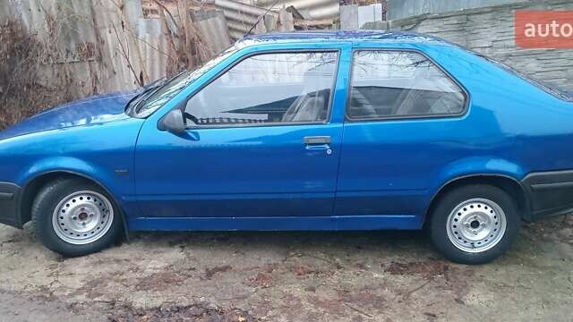 Синий Рено 19, объемом двигателя 1.4 л и пробегом 55 тыс. км за 750 $, фото 8 на Automoto.ua