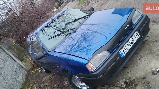 Синий Рено 19, объемом двигателя 1.4 л и пробегом 55 тыс. км за 750 $, фото 7 на Automoto.ua