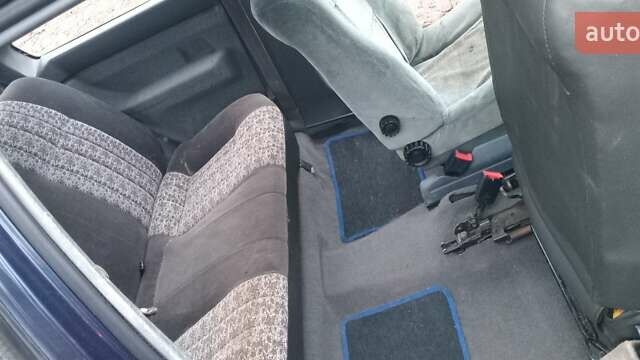 Синий Рено 19, объемом двигателя 1.4 л и пробегом 55 тыс. км за 750 $, фото 14 на Automoto.ua