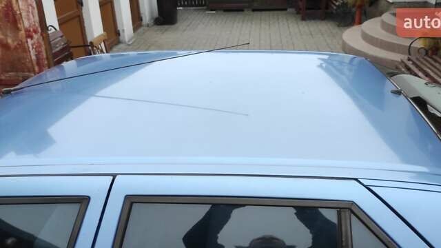 Синій Рено 19, об'ємом двигуна 1.4 л та пробігом 349 тис. км за 1250 $, фото 2 на Automoto.ua