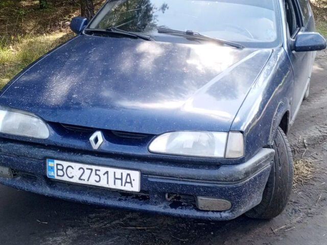 Синій Рено 19, об'ємом двигуна 1.4 л та пробігом 325 тис. км за 474 $, фото 2 на Automoto.ua