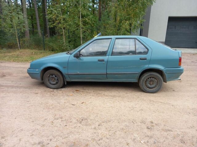 Рено 19 1994 в Житомире на Automoto.ua Синий Рено 19, объемом двигателя 1.41 л и пробегом 250 тыс. км за 750 $, фото 3 на Automoto.ua