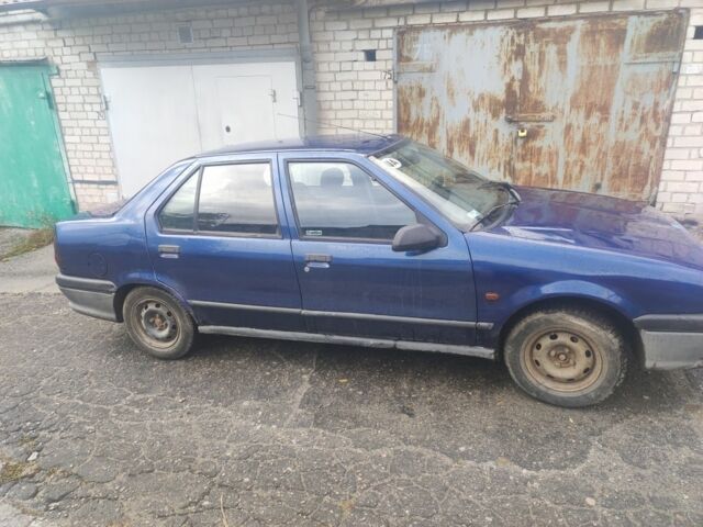 Синий Рено 19, объемом двигателя 1.4 л и пробегом 1000 тыс. км за 840 $, фото 1 на Automoto.ua