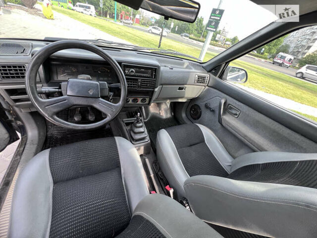 Синий Рено 19, объемом двигателя 1.4 л и пробегом 350 тыс. км за 1300 $, фото 12 на Automoto.ua