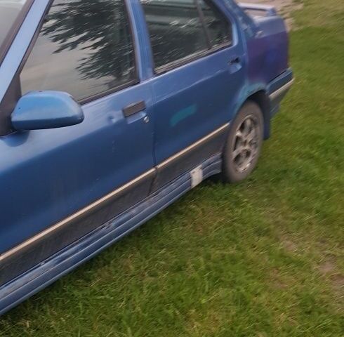 Синий Рено 19, объемом двигателя 0 л и пробегом 300 тыс. км за 973 $, фото 6 на Automoto.ua