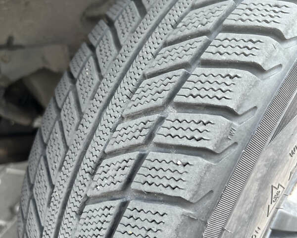 Синий Рено 19, объемом двигателя 1.4 л и пробегом 350 тыс. км за 1300 $, фото 13 на Automoto.ua