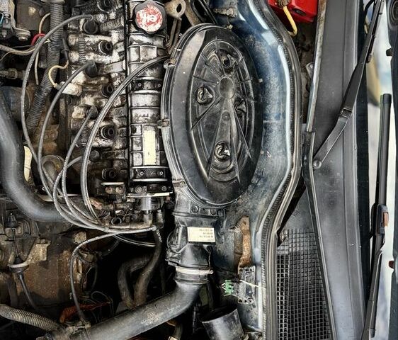 Синий Рено 19, объемом двигателя 1.7 л и пробегом 346 тыс. км за 800 $, фото 6 на Automoto.ua