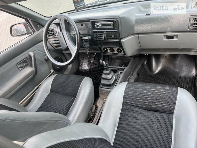 Синий Рено 19, объемом двигателя 1.4 л и пробегом 350 тыс. км за 1300 $, фото 8 на Automoto.ua