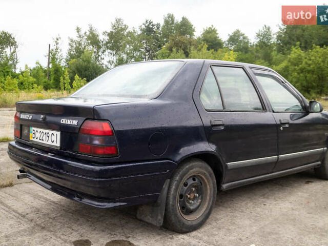 Синий Рено 19, объемом двигателя 1.39 л и пробегом 233 тыс. км за 1000 $, фото 3 на Automoto.ua