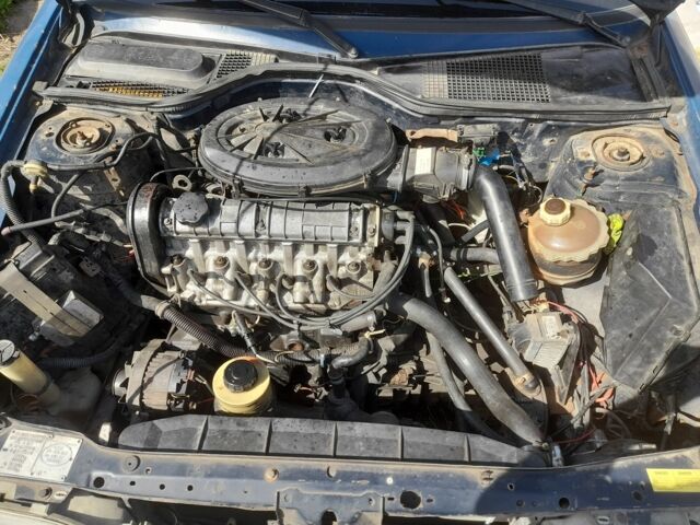 Синій Рено 19, об'ємом двигуна 1.8 л та пробігом 3 тис. км за 600 $, фото 6 на Automoto.ua