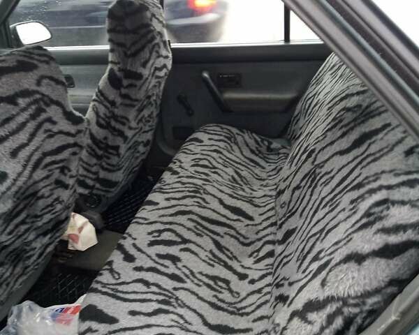 Синий Рено 19, объемом двигателя 1.4 л и пробегом 330 тыс. км за 1000 $, фото 4 на Automoto.ua