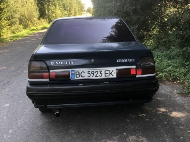 Синій Рено 19, об'ємом двигуна 1.8 л та пробігом 377 тис. км за 600 $, фото 14 на Automoto.ua
