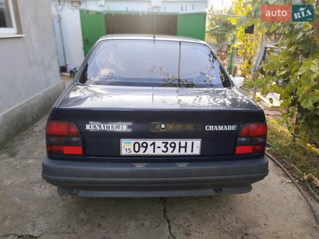 Синій Рено 19, об'ємом двигуна 1.4 л та пробігом 260 тис. км за 2100 $, фото 2 на Automoto.ua
