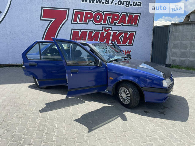 Синій Рено 19, об'ємом двигуна 1.8 л та пробігом 329 тис. км за 1600 $, фото 18 на Automoto.ua