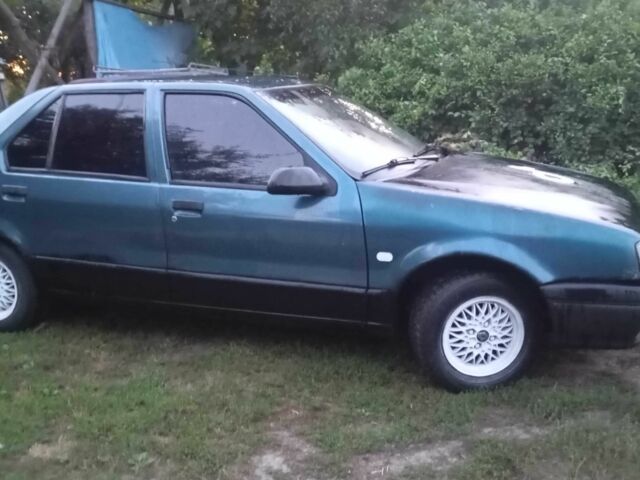 Синий Рено 19, объемом двигателя 1.4 л и пробегом 374 тыс. км за 710 $, фото 2 на Automoto.ua