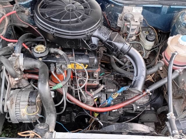 Синий Рено 19, объемом двигателя 1.4 л и пробегом 374 тыс. км за 710 $, фото 13 на Automoto.ua