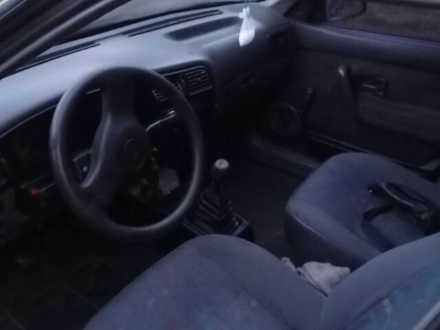 Синий Рено 19, объемом двигателя 1.4 л и пробегом 374 тыс. км за 710 $, фото 6 на Automoto.ua