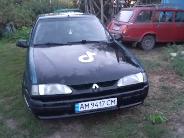 Синий Рено 19, объемом двигателя 1.4 л и пробегом 374 тыс. км за 710 $, фото 1 на Automoto.ua