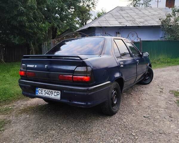 Синий Рено 19, объемом двигателя 1.7 л и пробегом 220 тыс. км за 1050 $, фото 3 на Automoto.ua