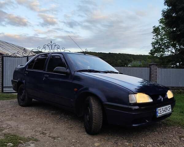 Синий Рено 19, объемом двигателя 1.7 л и пробегом 220 тыс. км за 1050 $, фото 7 на Automoto.ua