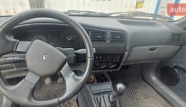 Синий Рено 19, объемом двигателя 1.4 л и пробегом 137 тыс. км за 1000 $, фото 17 на Automoto.ua