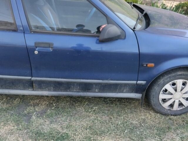 Синий Рено 19, объемом двигателя 1.4 л и пробегом 237 тыс. км за 1800 $, фото 2 на Automoto.ua