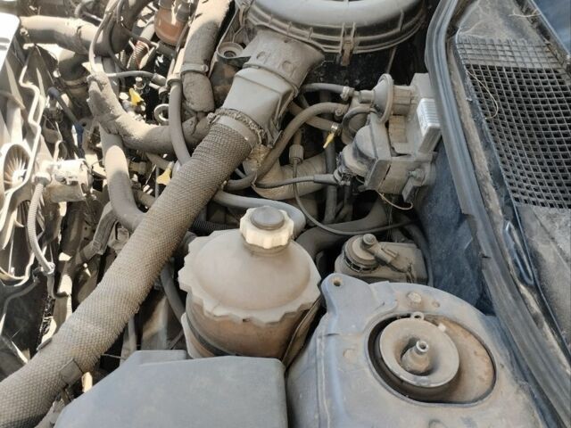 Синий Рено 19, объемом двигателя 1.4 л и пробегом 3 тыс. км за 1500 $, фото 5 на Automoto.ua